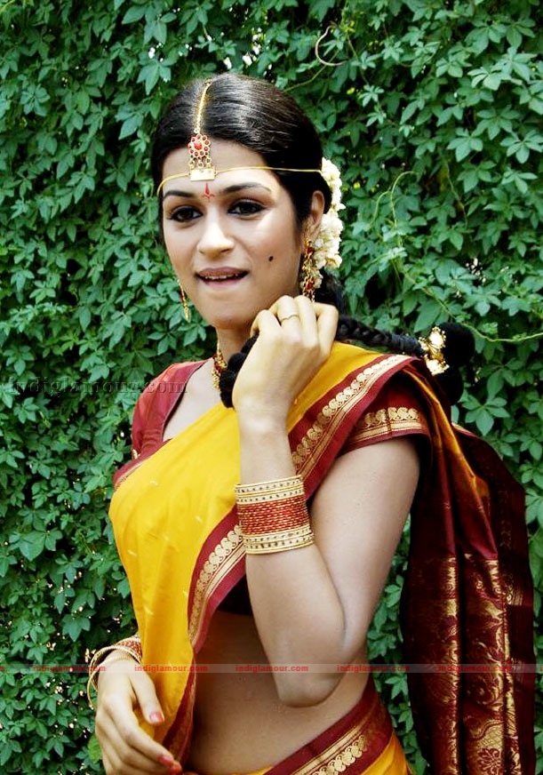 Shraddha Das Actress hd photo