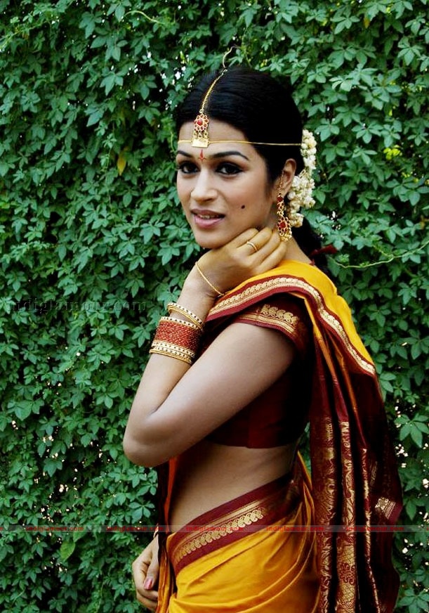 Shraddha Das Actress hd photo