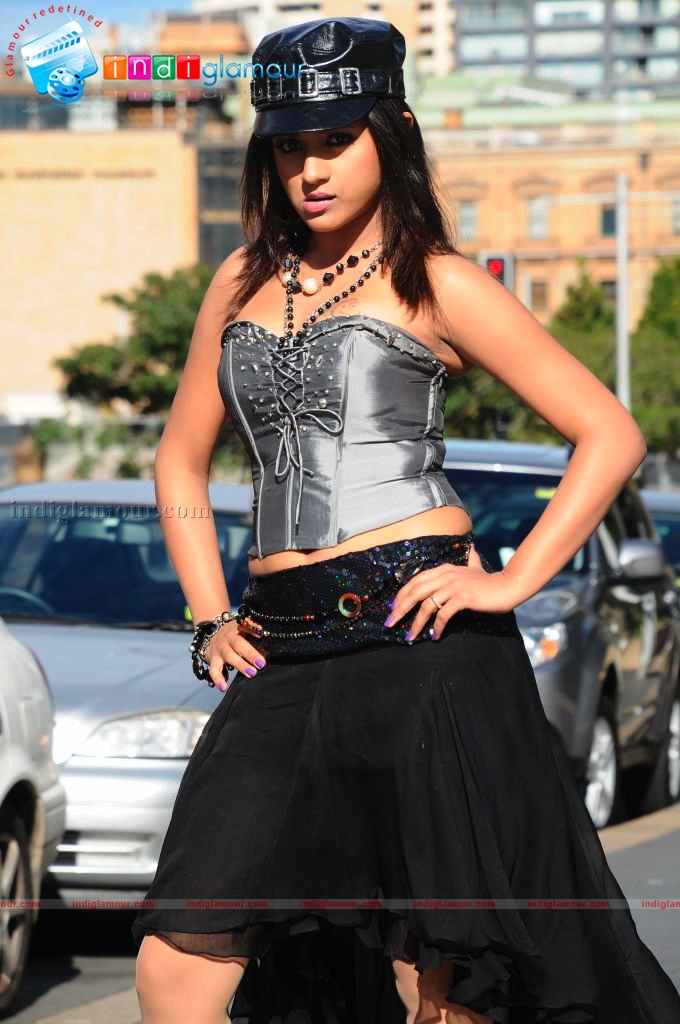 Trisha Photos Actress hd photo