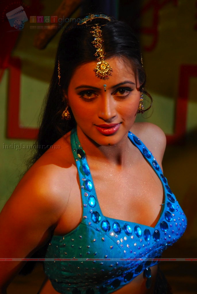 Navneet Kaur Actress Photoimagepics And Stills 28061 