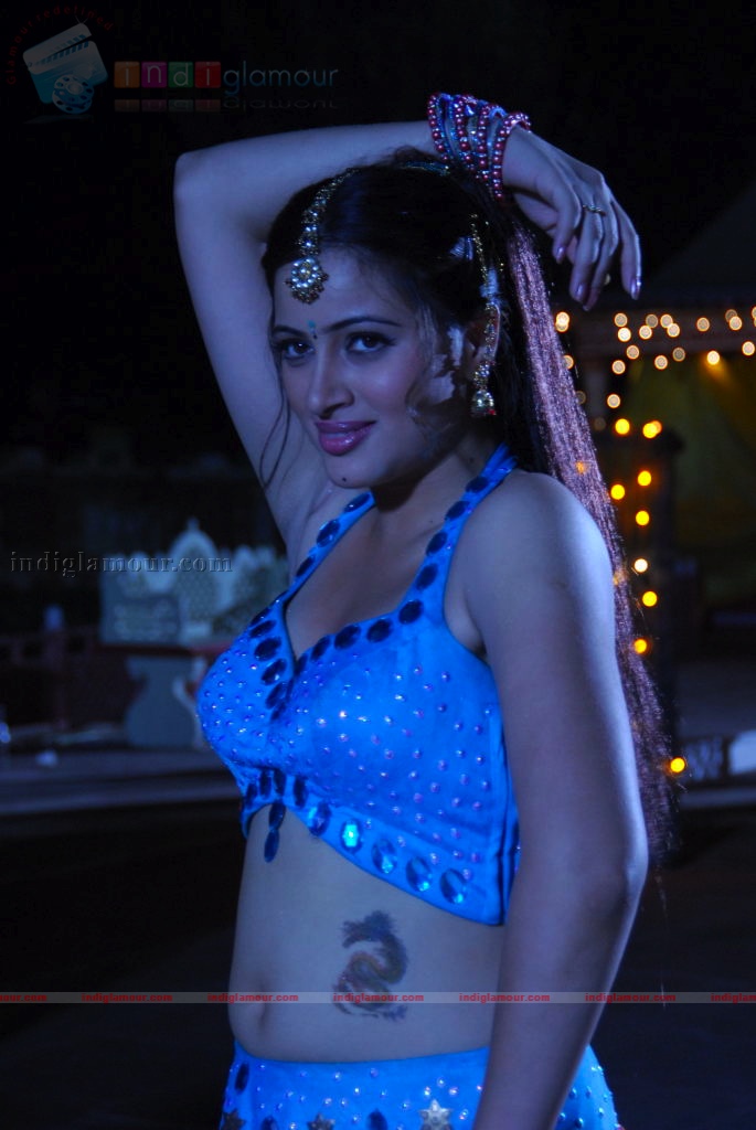 Navneet Kaur Actress hd photo