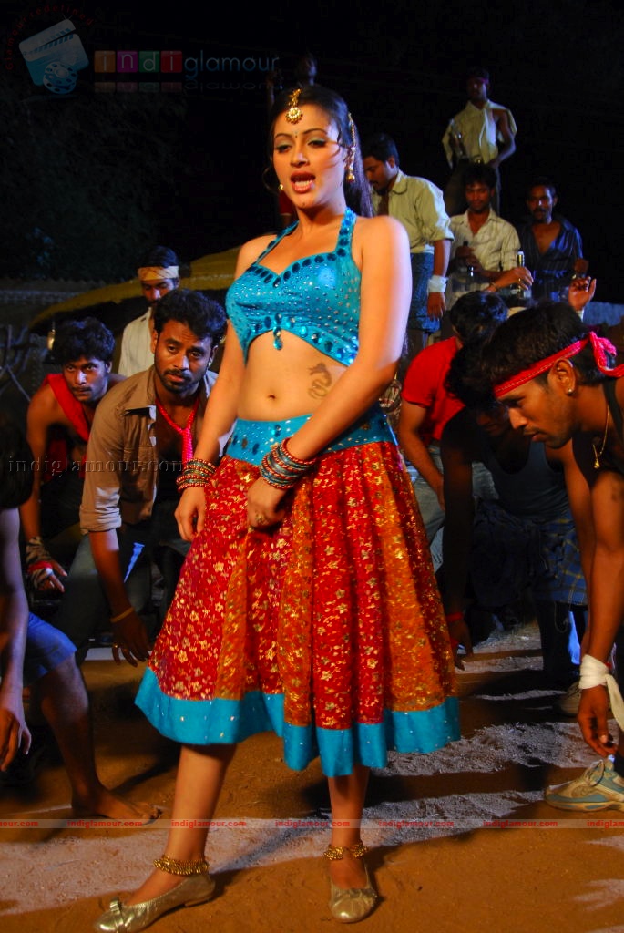 Navneet Kaur Actress hd photo