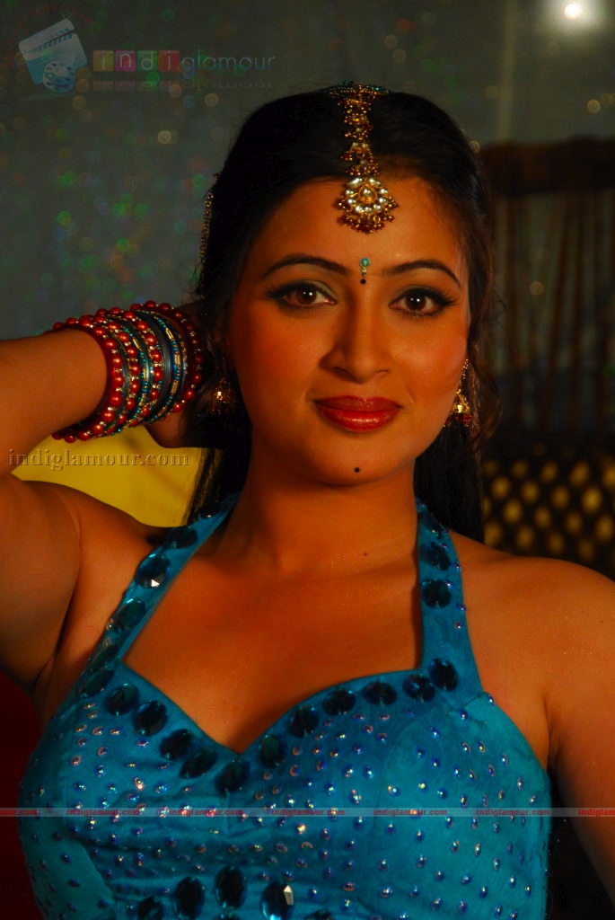 Navneet Kaur Actress hd photo