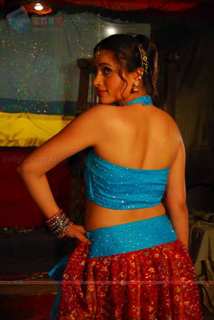 Navneet Kaur Actress hd photo