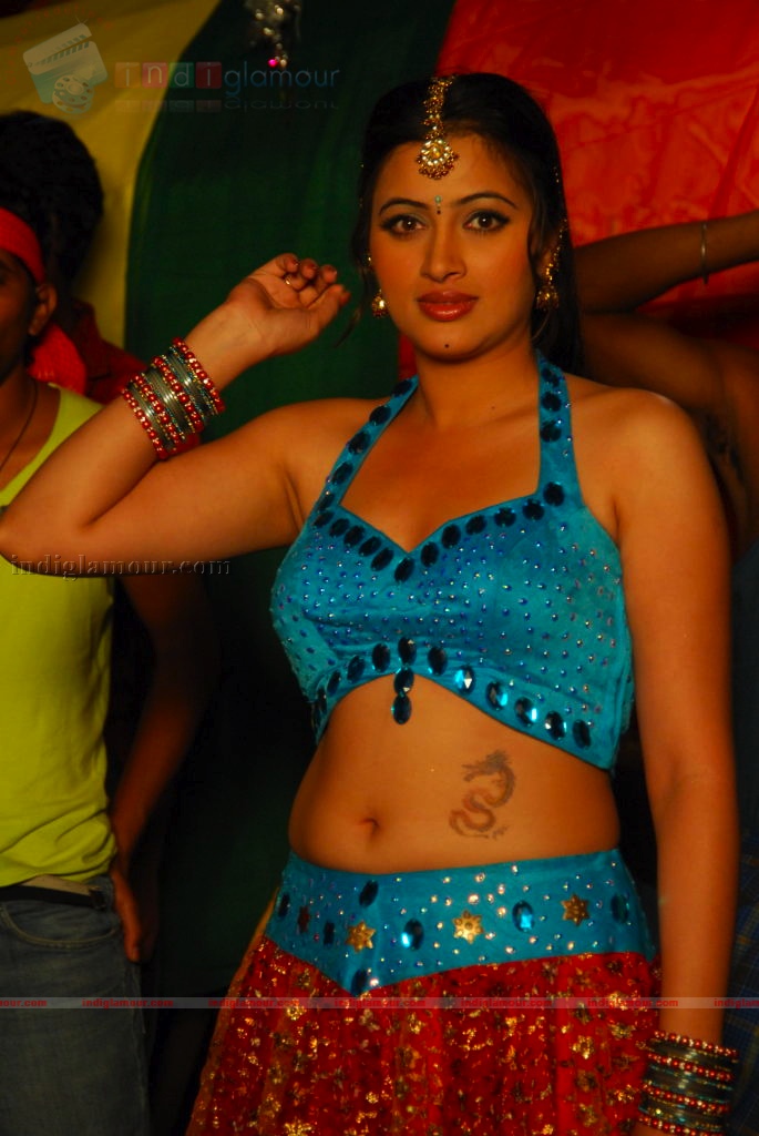 Navneet Kaur Actress hd photo