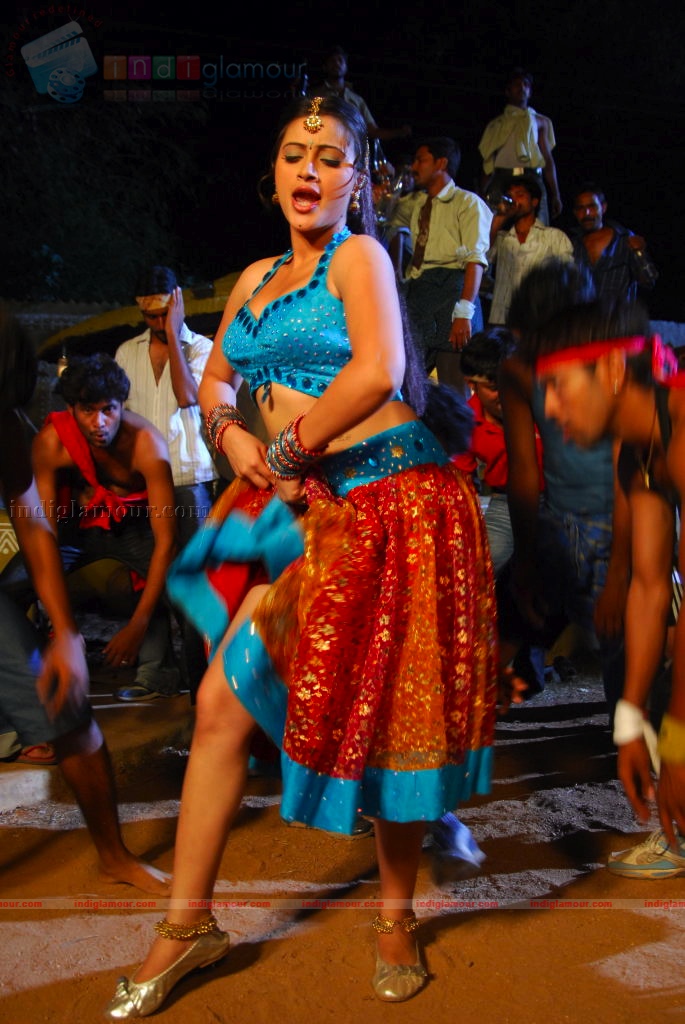 Navneet Kaur Actress hd photo