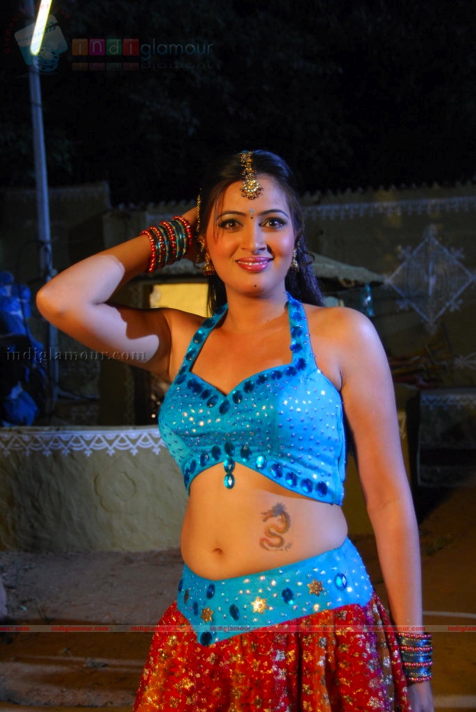 Navneet Kaur Actress hd photo