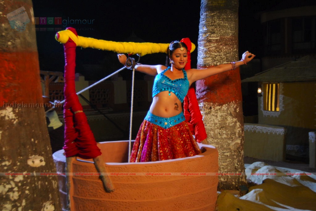 Navneet Kaur Actress hd photo