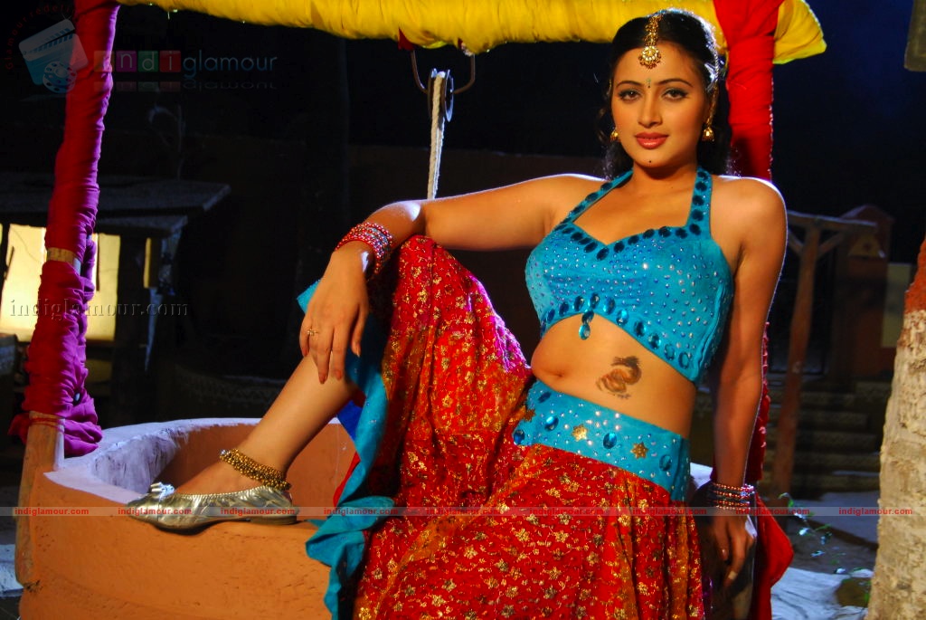 Navneet Kaur Actress hd photo