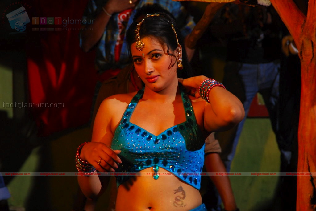 Navneet Kaur Actress hd photo