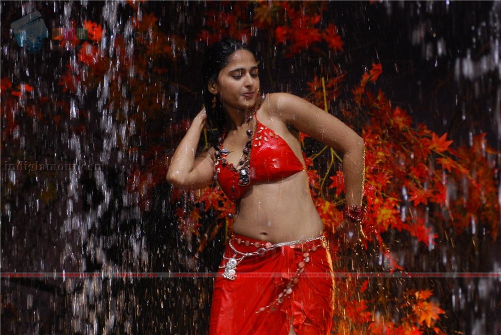 Anushka Actress hd photo