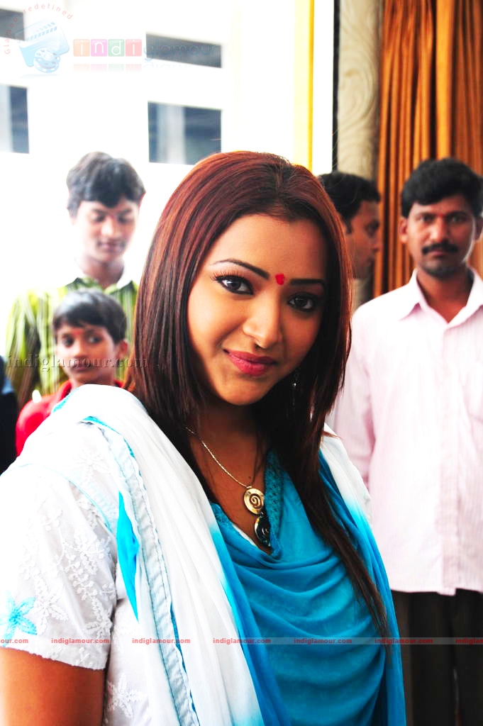Shweta Basu Prasad Actress hd photo