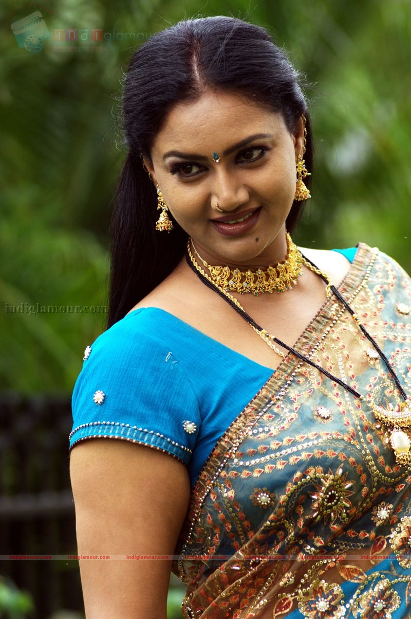 Raksha Actress hd photo