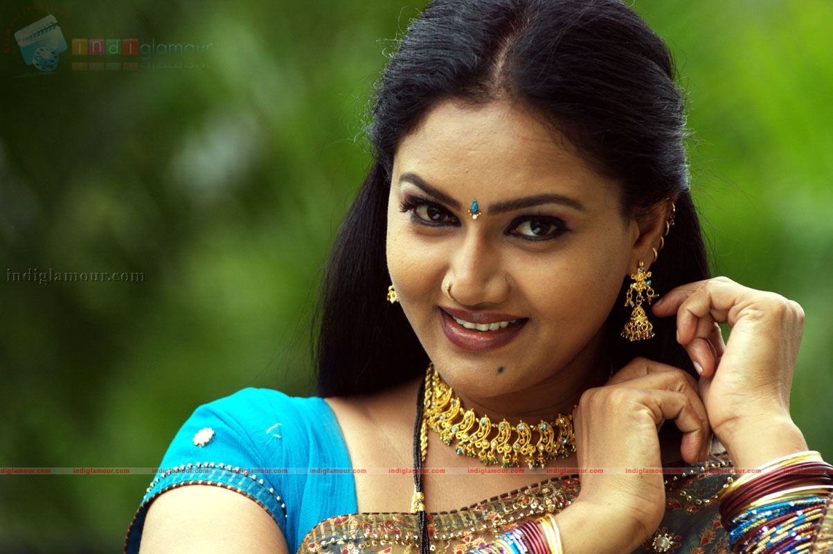 Raksha Actress hd photo
