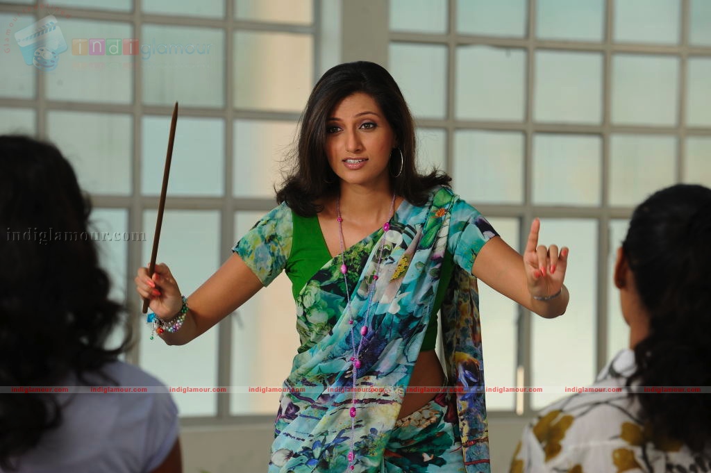 Hamsa Nandini Actress hd photo
