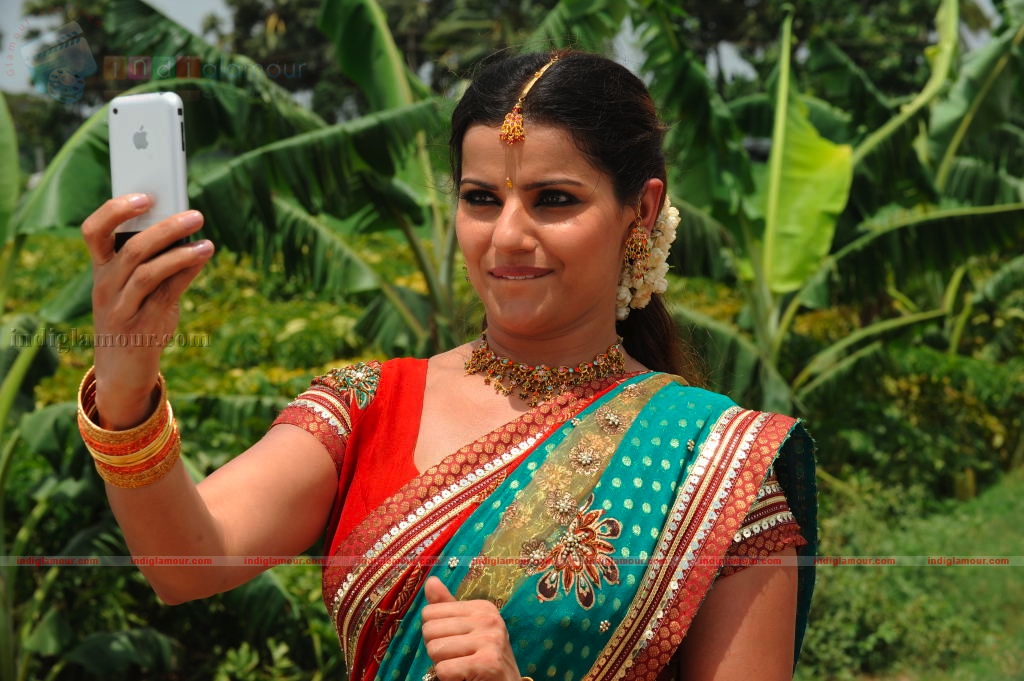 Madhu Sharma Actress hd photo