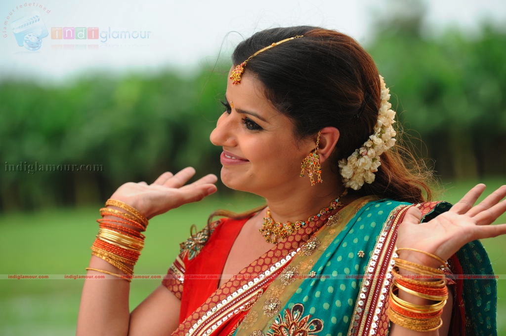 Madhu Sharma Actress hd photo