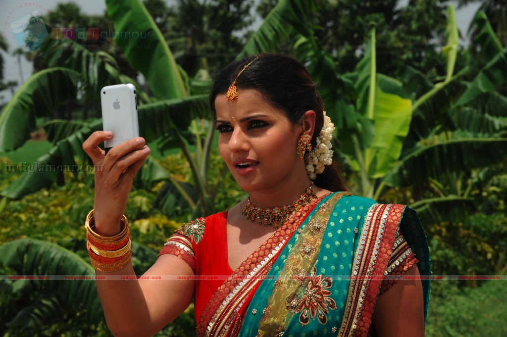 Madhu Sharma Actress hd photo