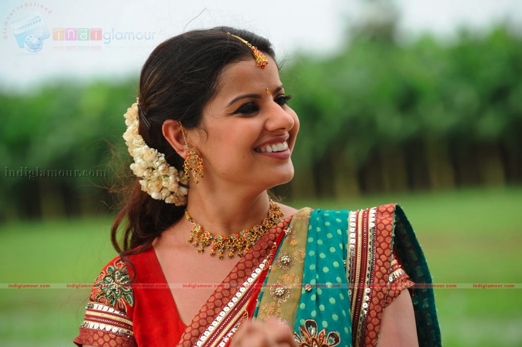 Madhu Sharma Actress hd photo