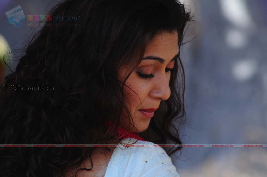 Manjari Fadnis Actress hd photo