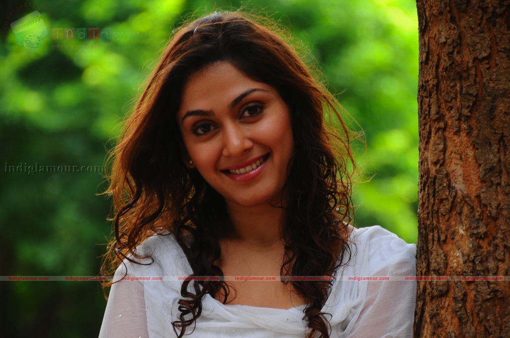 Manjari Fadnis Actress hd photo