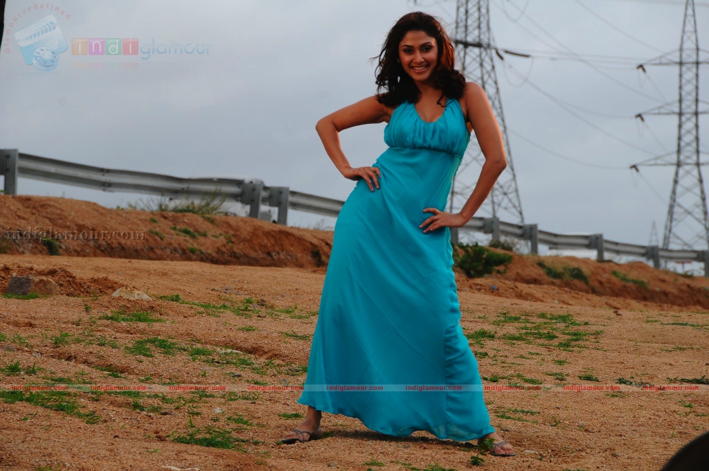 Manjari Fadnis Actress hd photo