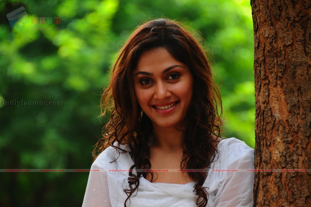 Manjari Fadnis Actress hd photo