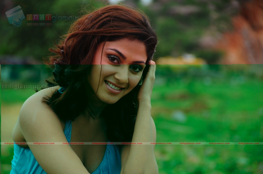 Manjari Fadnis Actress hd photo