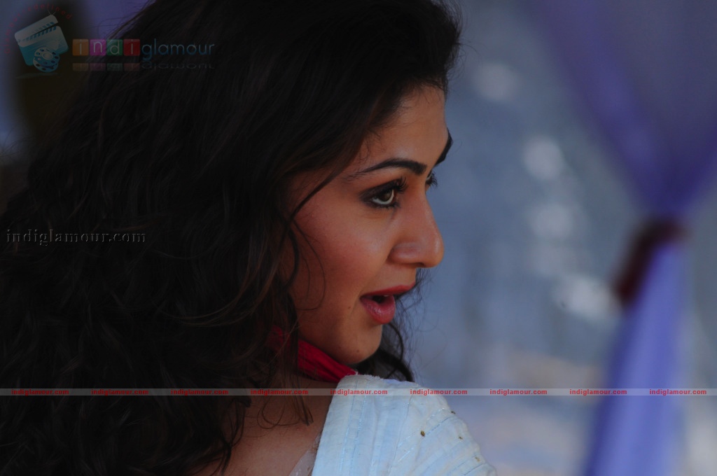 Manjari Fadnis Actress hd photo