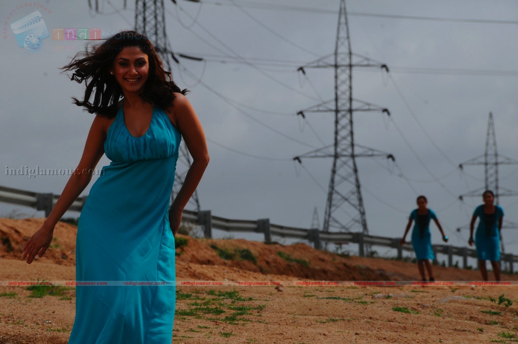 Manjari Fadnis Actress hd photo