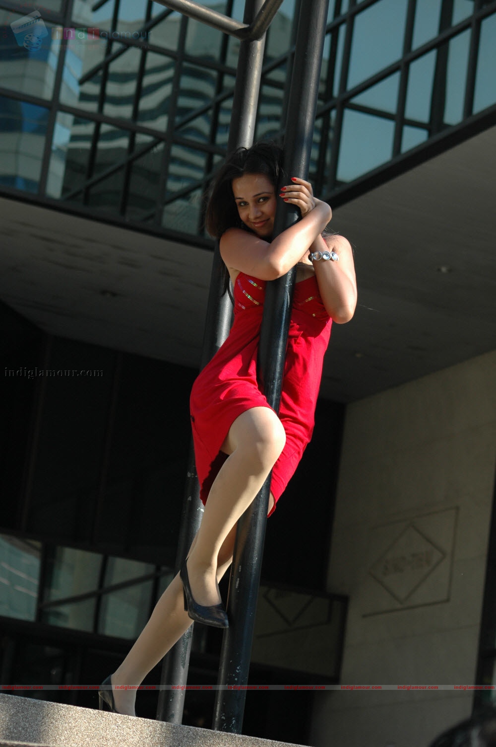 Nisha Kothari Actress hd photo