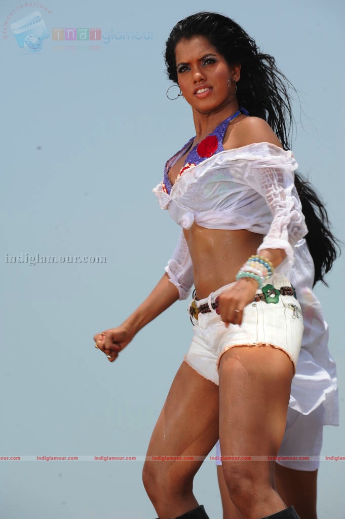 Puja Actress hd photo