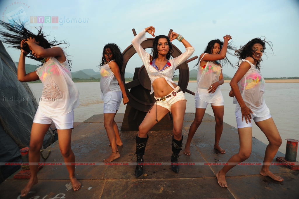 Puja Actress hd photo