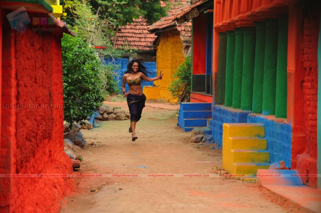 Puja Actress hd photo