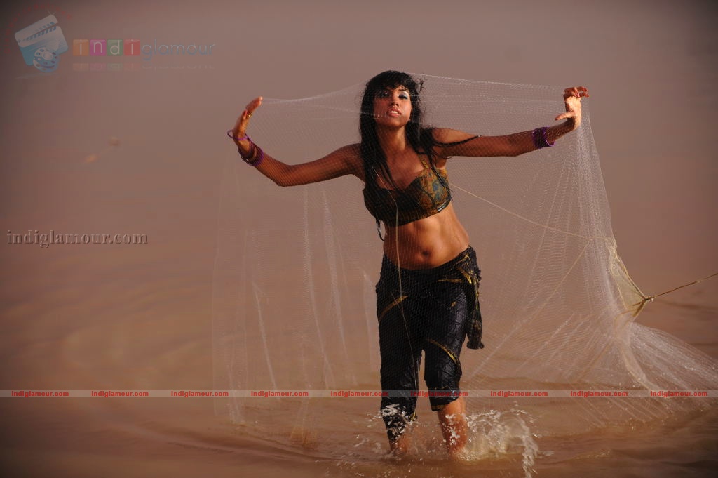 Puja Actress hd photo