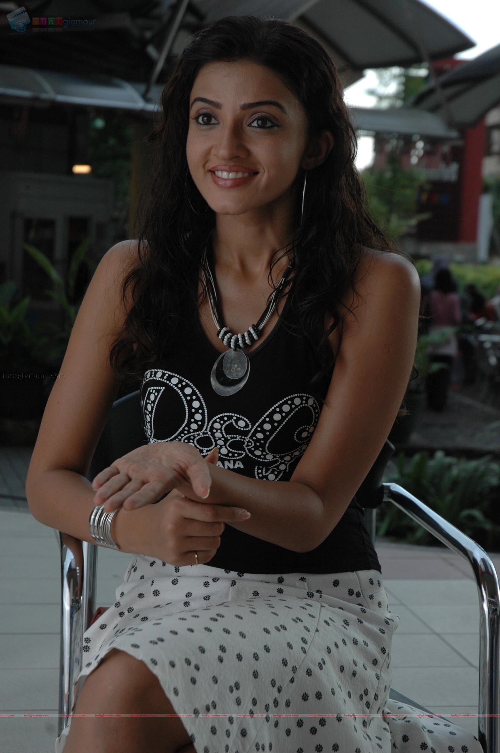 Suhasi Actress hd photo