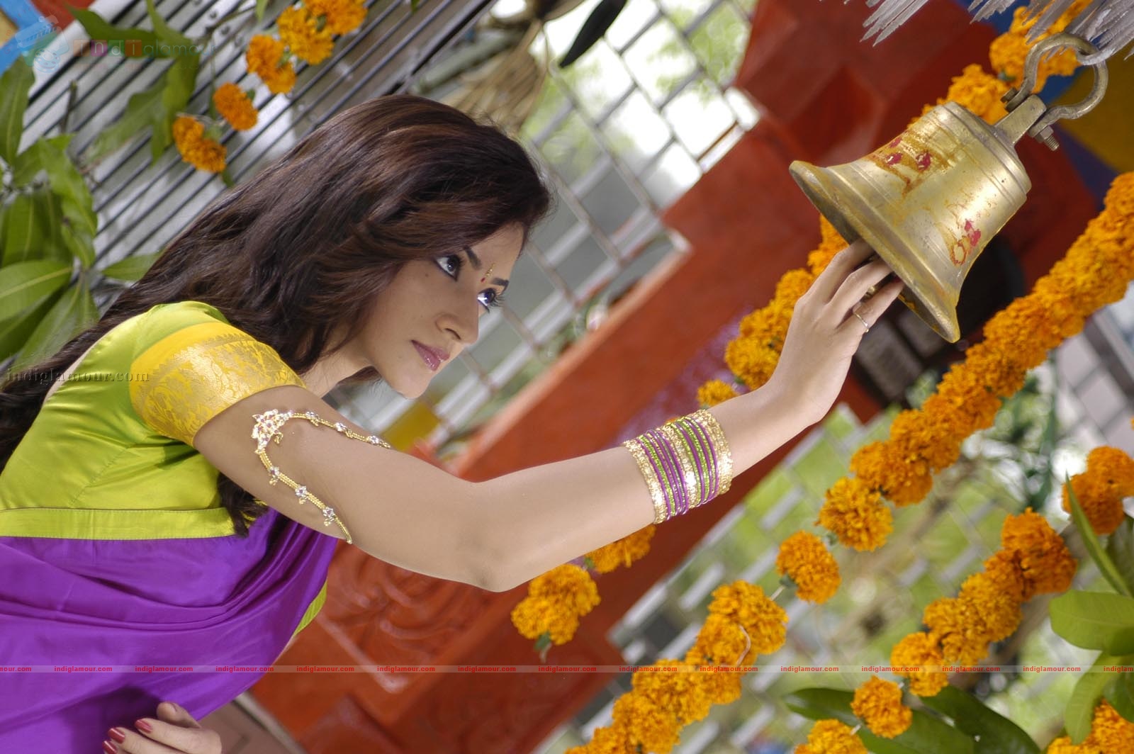 Suhasi Actress hd photo