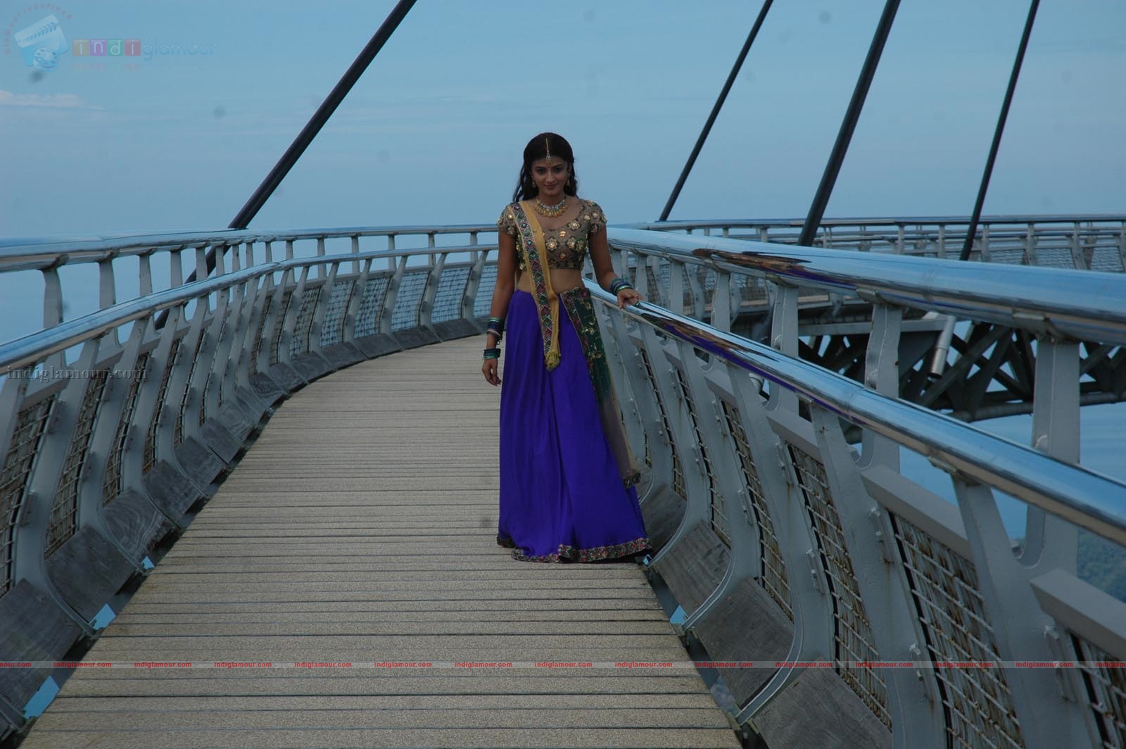 Suhasi Actress hd photo