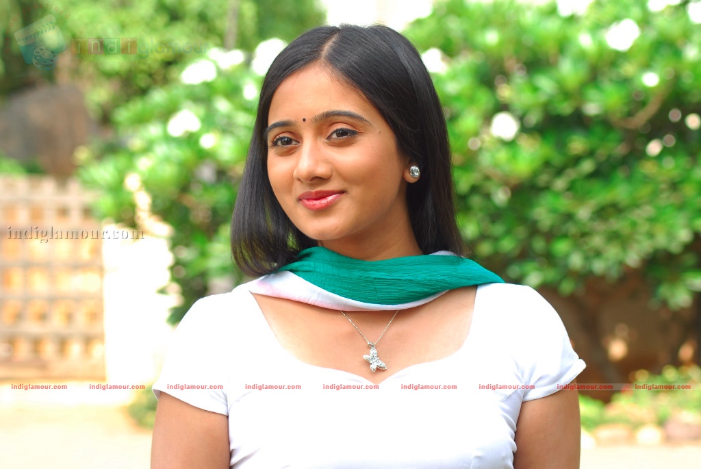 Harshika Actress hd photo
