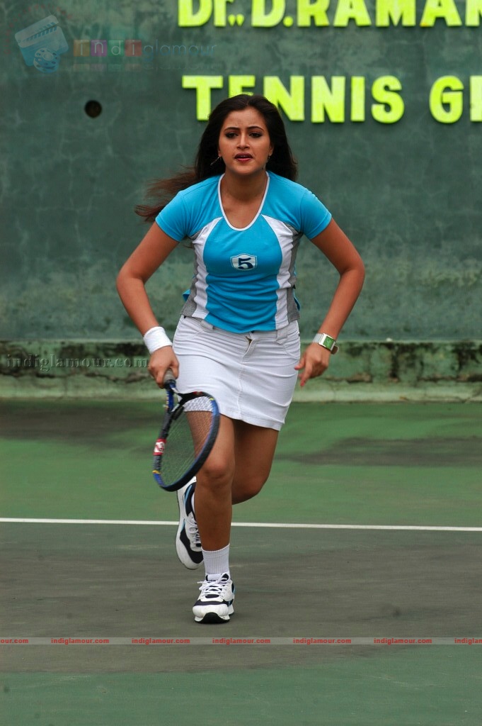 Navneet Kaur Actress hd photo