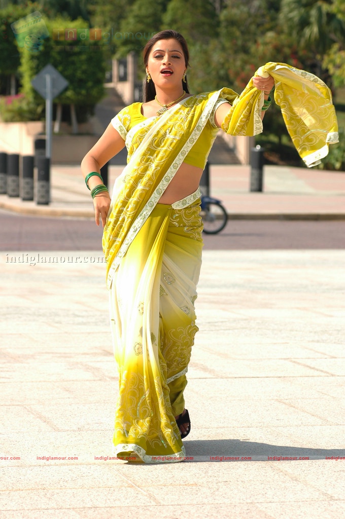 Navneet Kaur Actress hd photo
