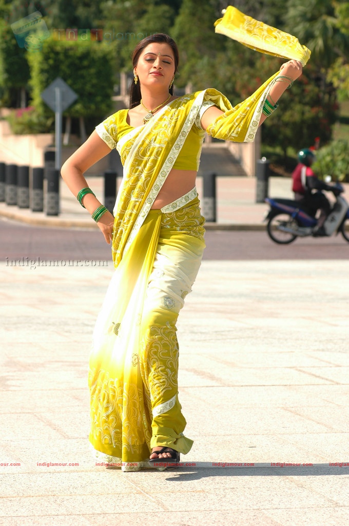Navneet Kaur Actress hd photo