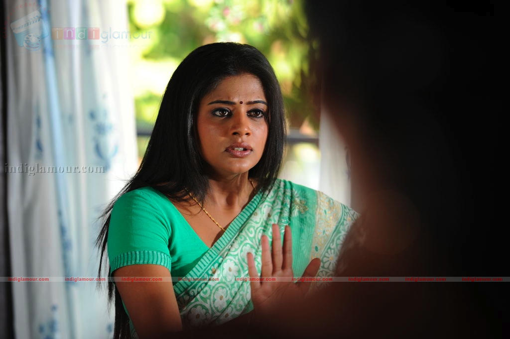 Priyamani Actress hd photo