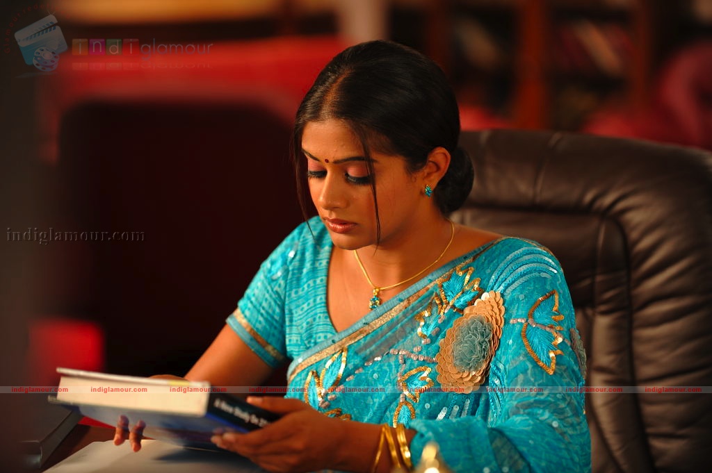 Priyamani Actress hd photo