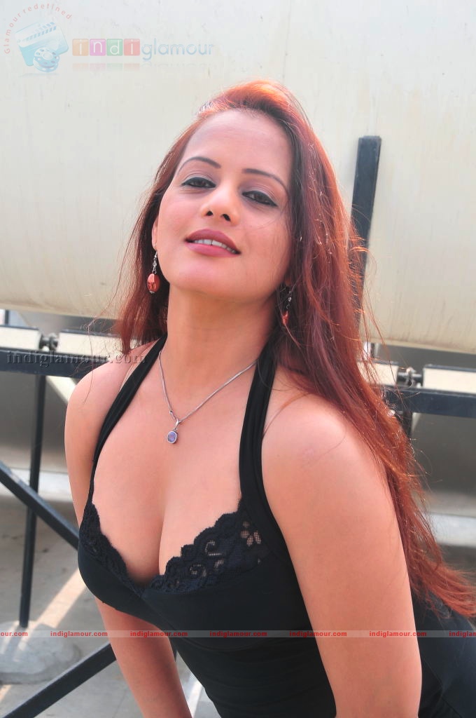 Tanisha aka Sangeeta Tiwari Actress hd photo
