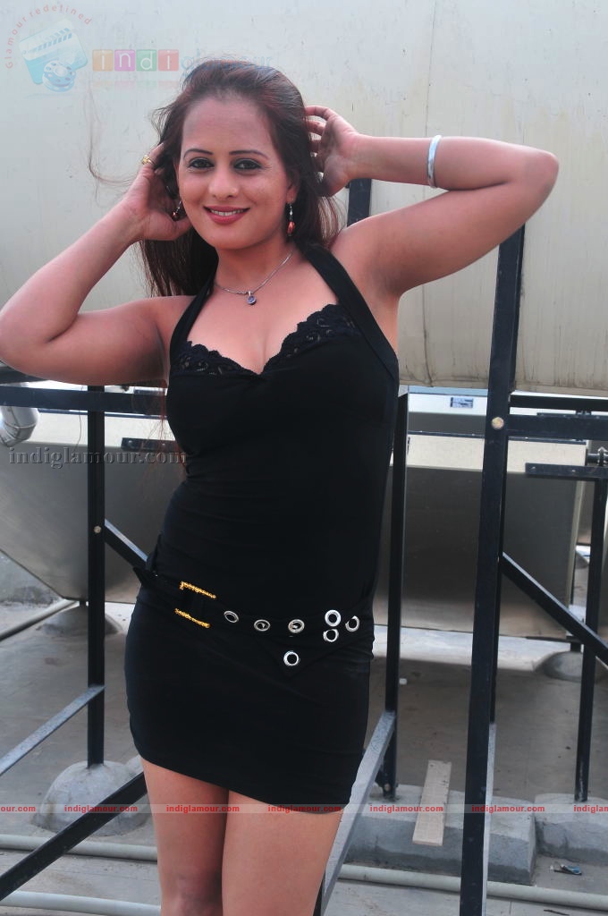 Tanisha aka Sangeeta Tiwari Actress hd photo