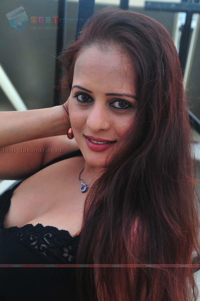 Tanisha aka Sangeeta Tiwari Actress hd photo