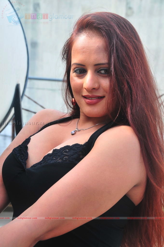 Tanisha aka Sangeeta Tiwari Actress hd photo