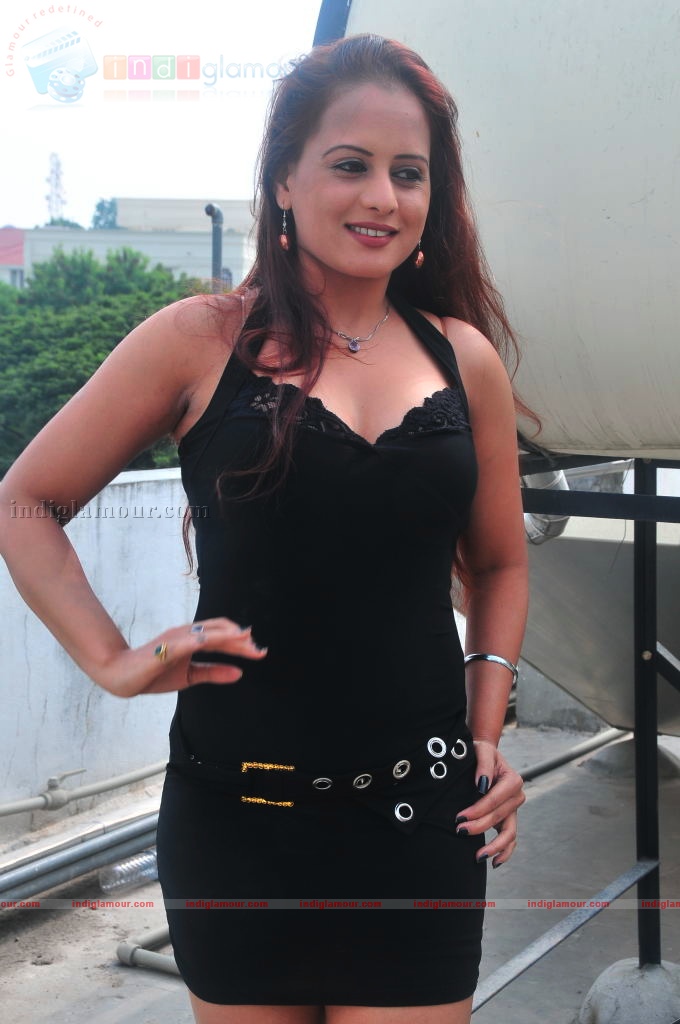 Tanisha aka Sangeeta Tiwari Actress hd photo