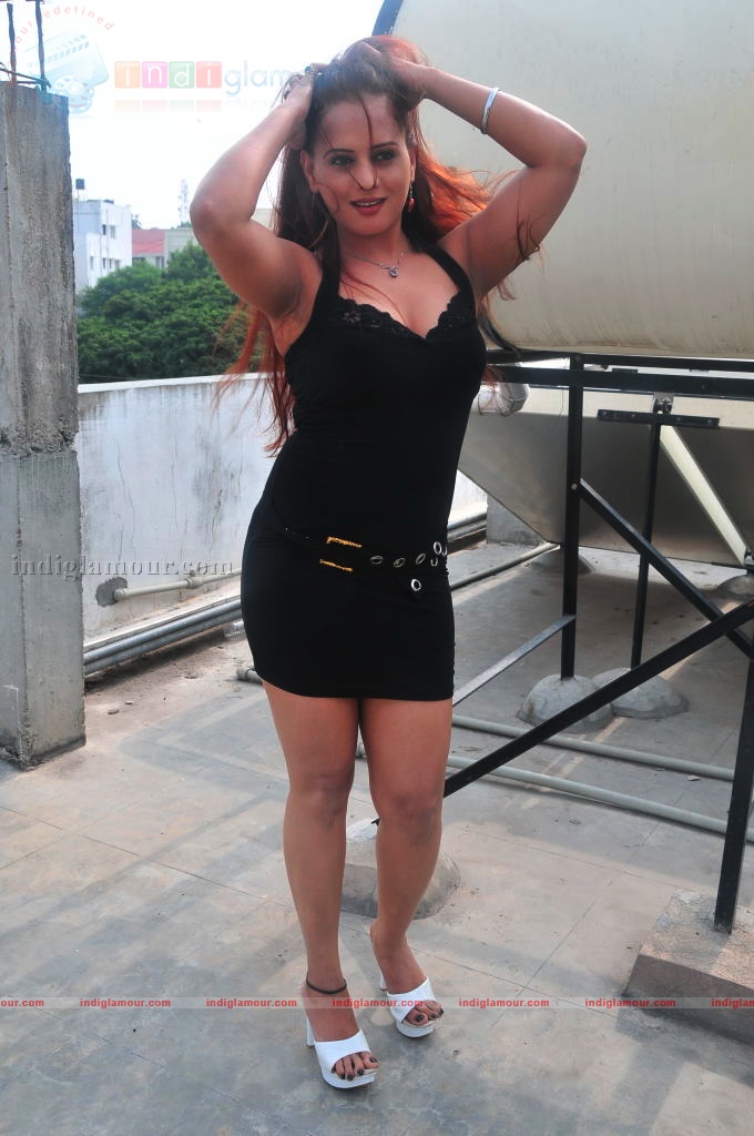 Tanisha aka Sangeeta Tiwari Actress hd photo